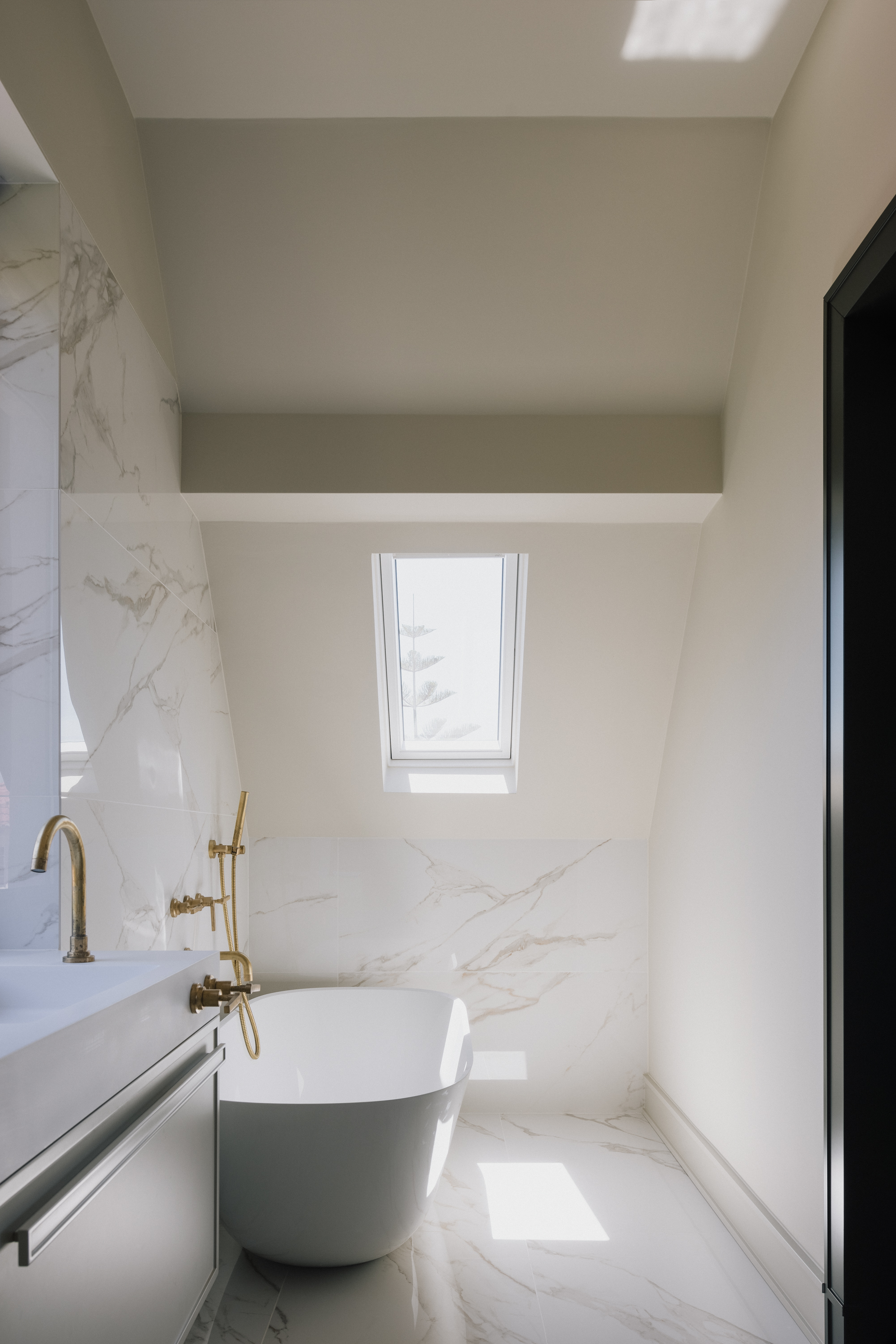 葡萄牙 Monte Estoril 海岸别墅设计-20