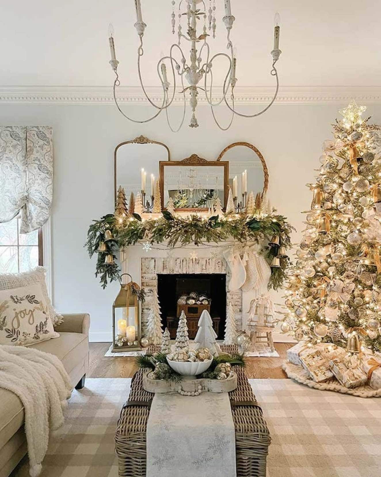 Wishing You A Very Merry Christmas: 80 Decorating Ideas To Inspire-30