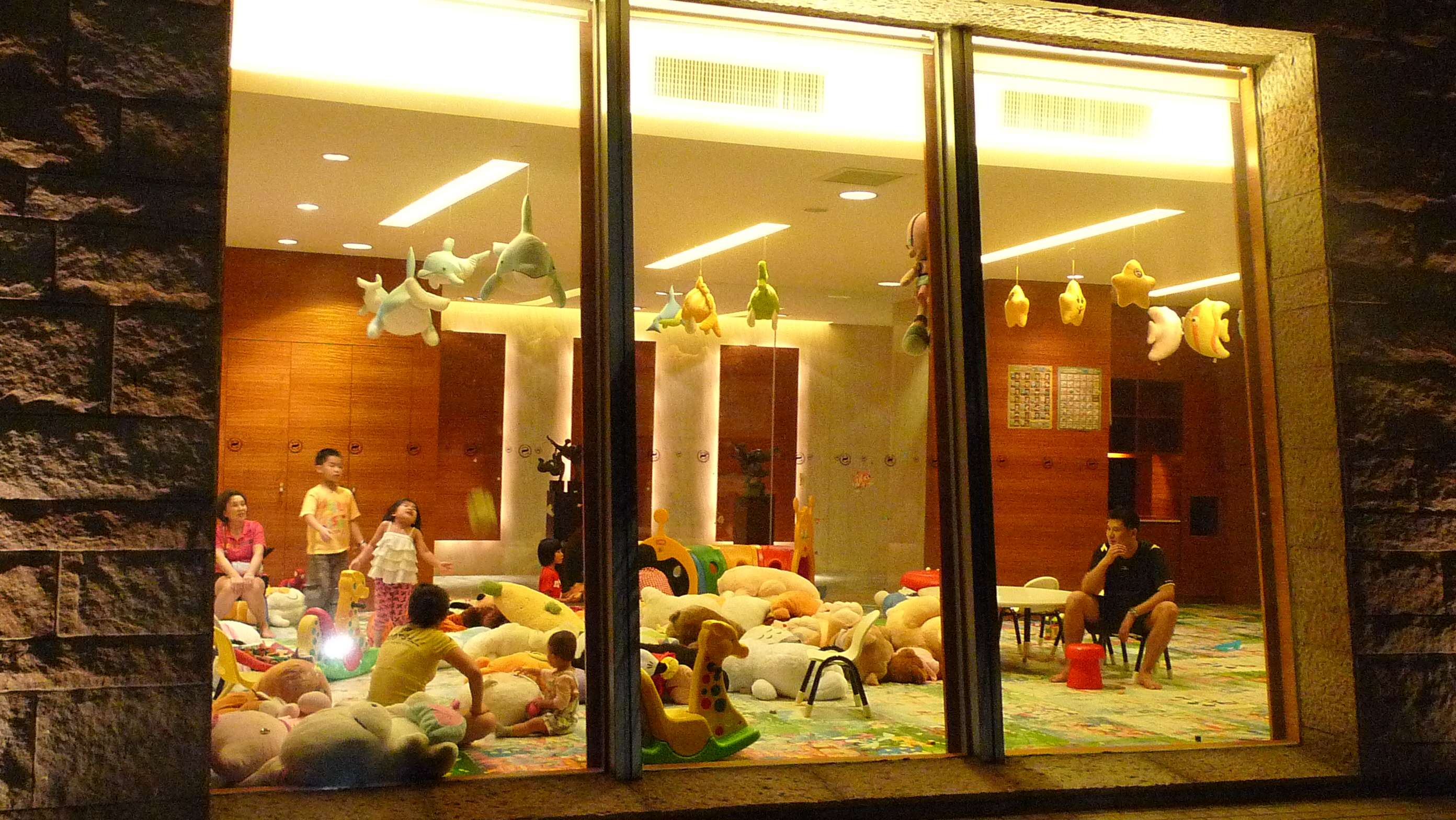 HBA  深圳大梅沙喜来登   -2-28