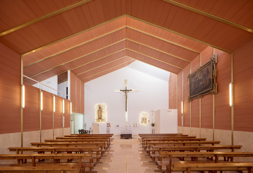 经济实用,融入历史与宗教的乡村教堂设计-28