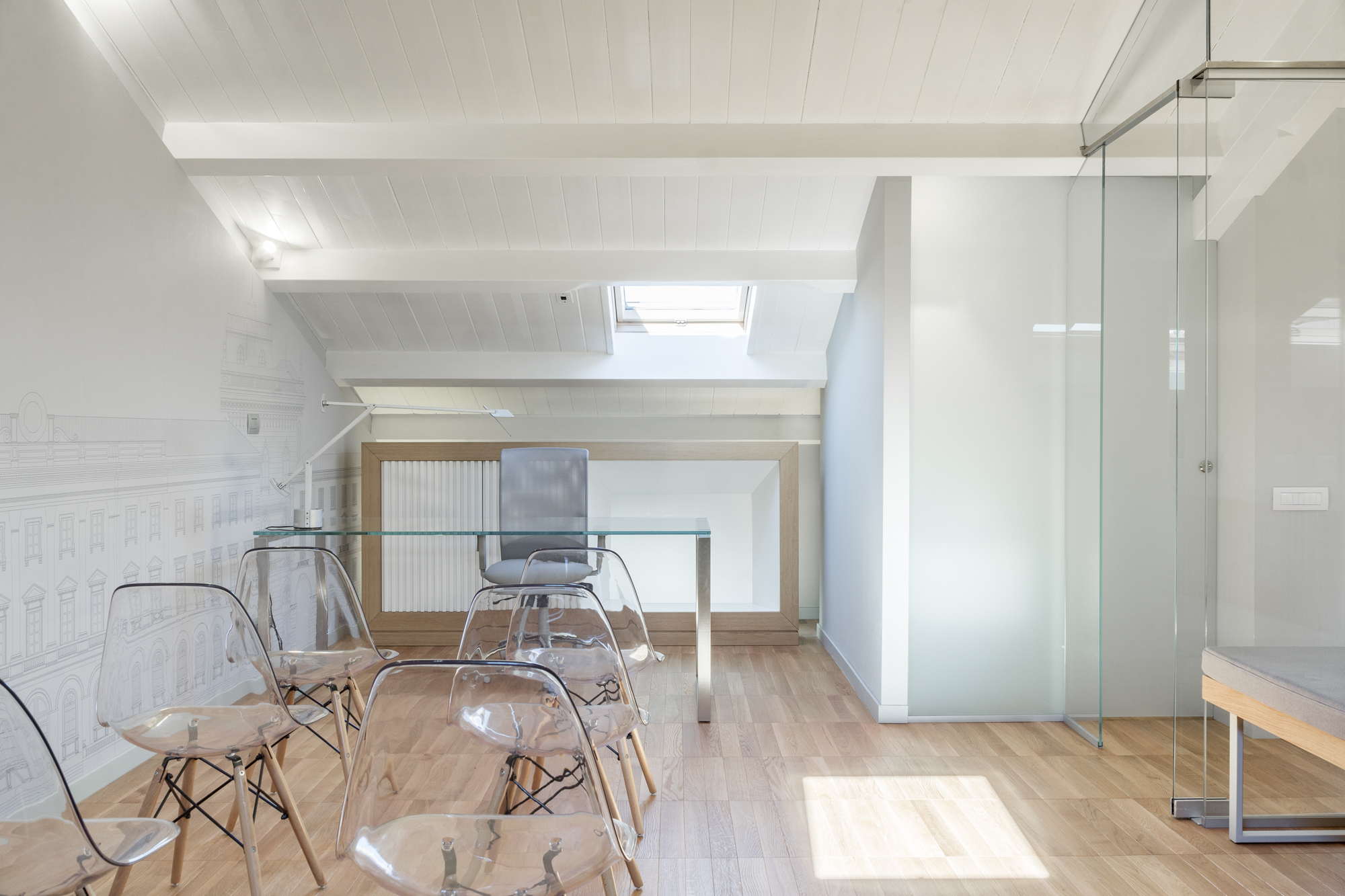 萨萨里历史中心阁楼办公室设计丨意大利萨萨里-22