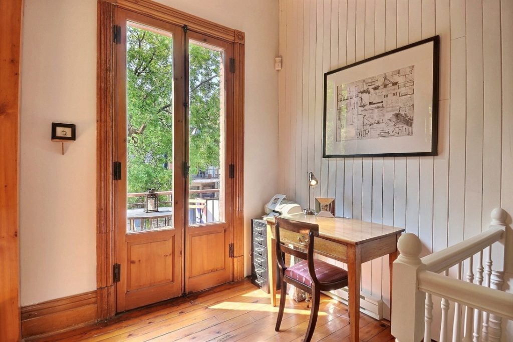 Plateau Mont  Royal木质与砖砌结合公寓丨Joli Joli Design-28