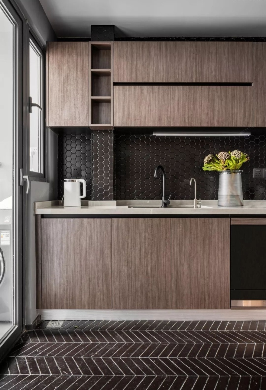 78㎡暗系小户型-38