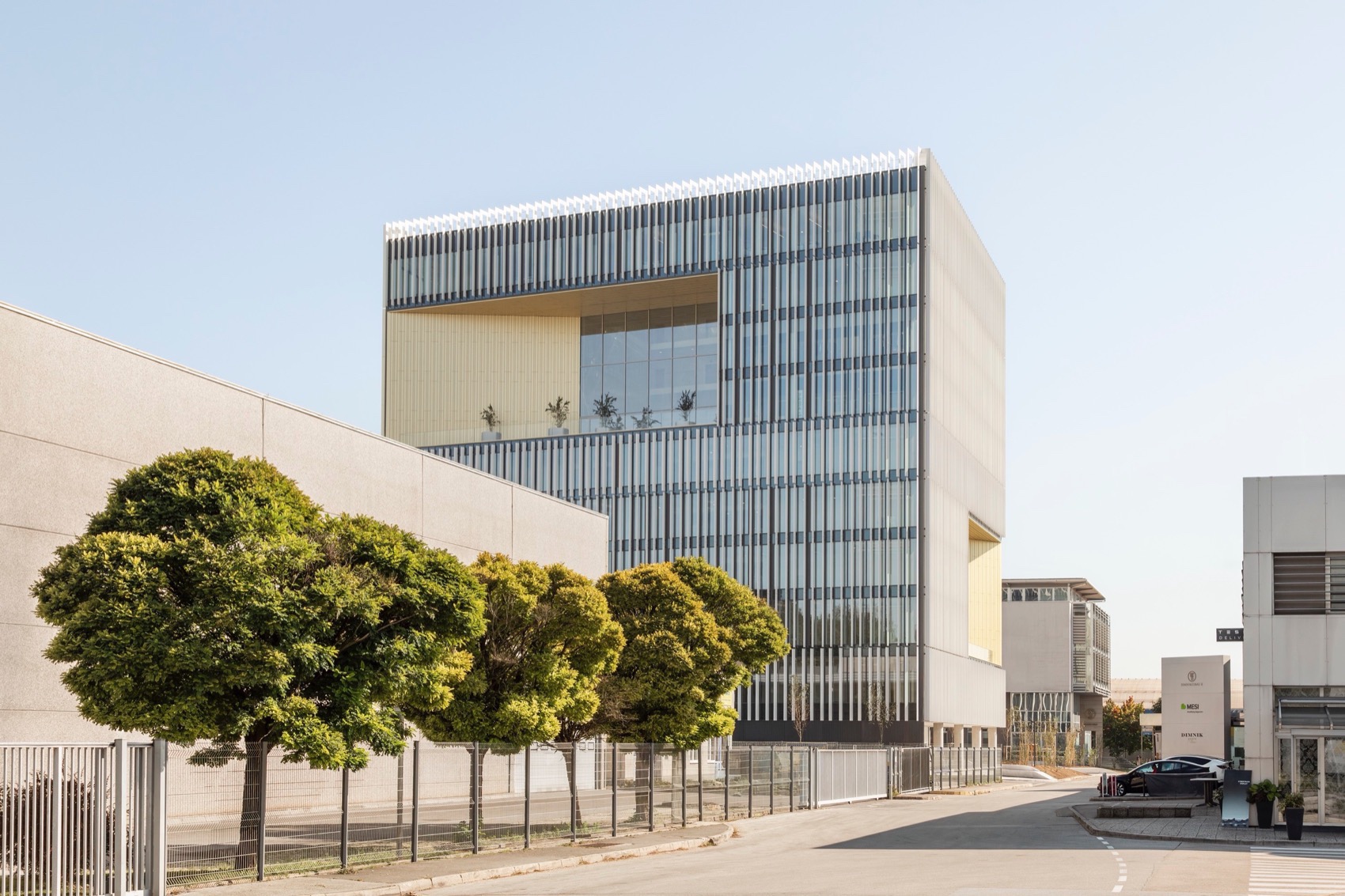 DCB Montana 商务中心丨斯洛文尼亚丨BAX studio-4