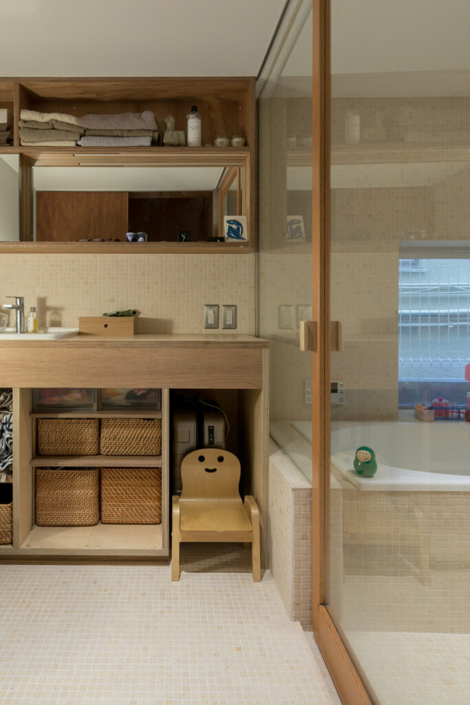 都市に住まう建築家の選択　家の中と外に、たくさんの居場所を作る | Architecture | 100%LiFE-20