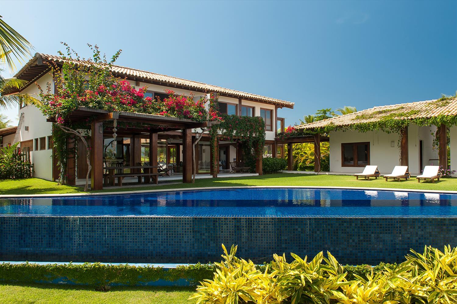 巴西 Trancoso 的 Residência Terravista | 融入自然景观的现代住宅设计-2