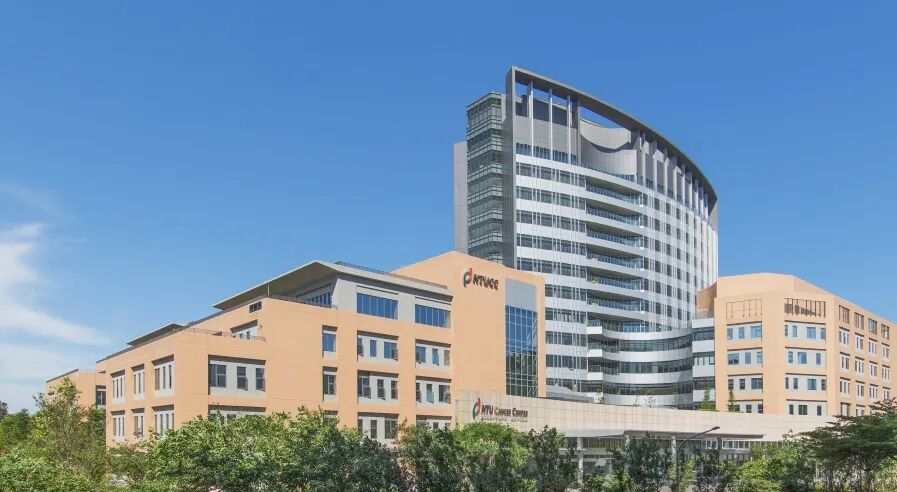 台湾大学医学院附设癌医中心医院丨中国台北丨JJP潘冀联合建筑师事务所-2