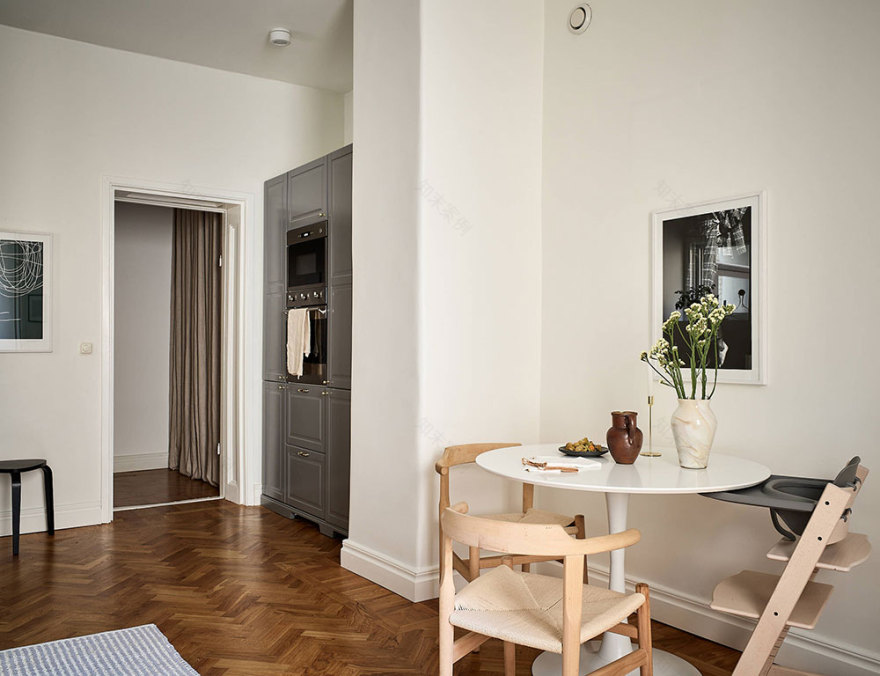 温馨简约的北欧风格公寓设计-17