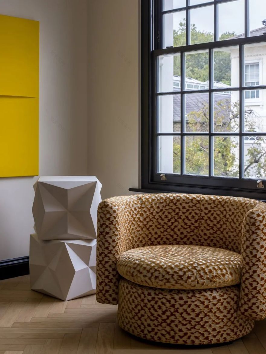 Nathalie Deboel 的温暖极简主义 | 比利时自然的室内设计美学-18