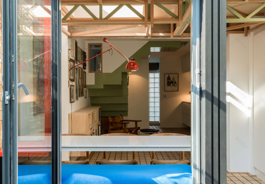 伦敦 60 年代钟楼住宅的现代改造-60