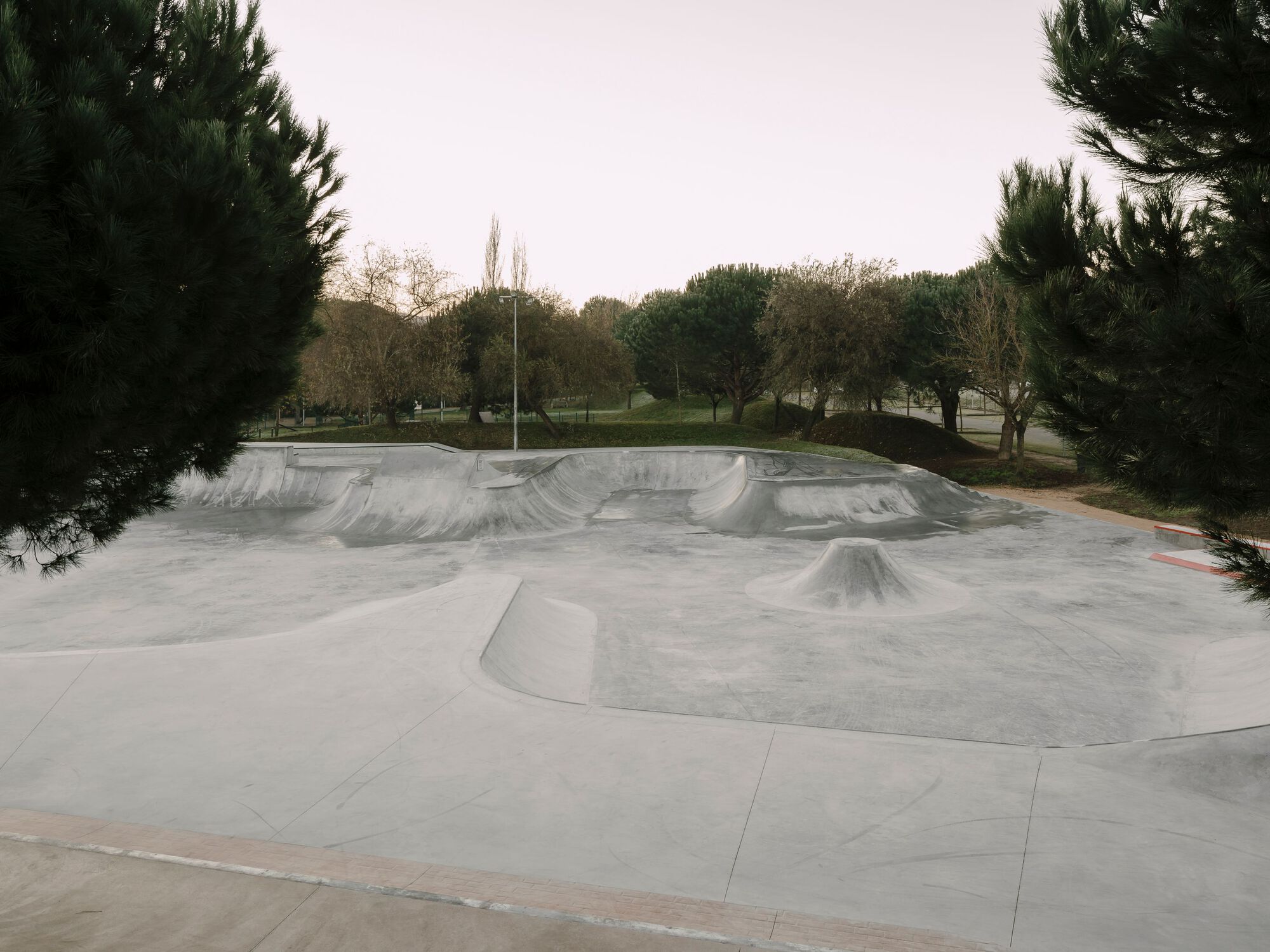 莱里亚滑板公园丨葡萄牙丨Arquitectura Viva-21