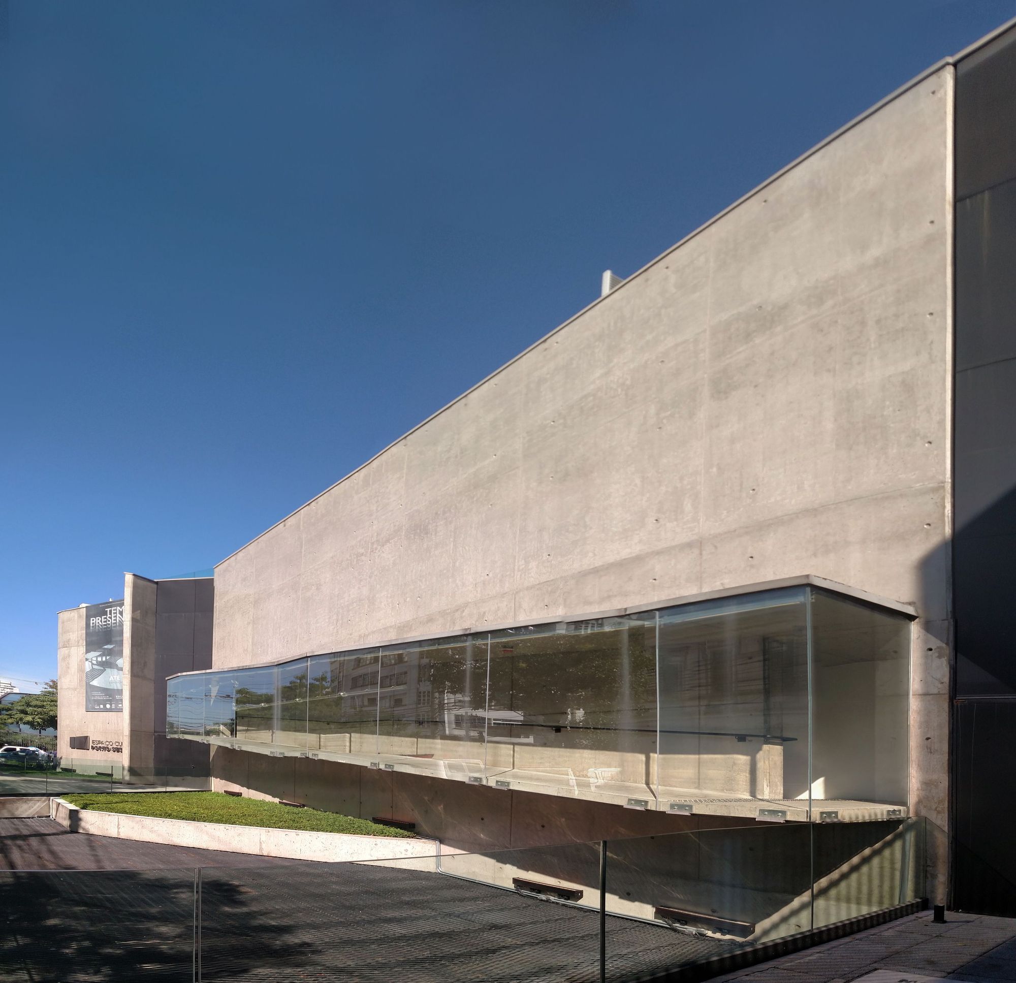 Porto Seguro Cultural Center / Yuri Vital-19