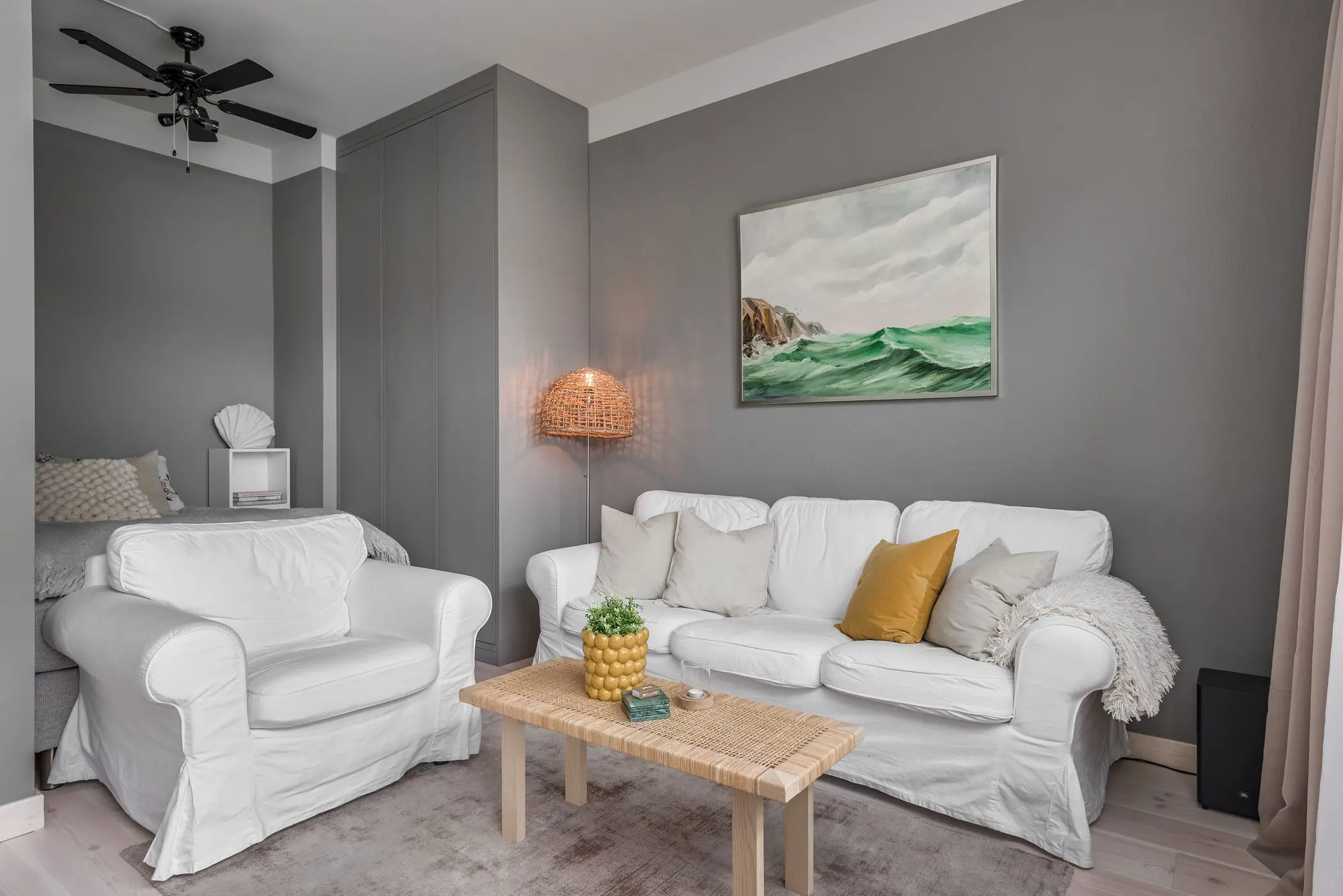 35m2 灰色调瑞典工作室公寓设计-2