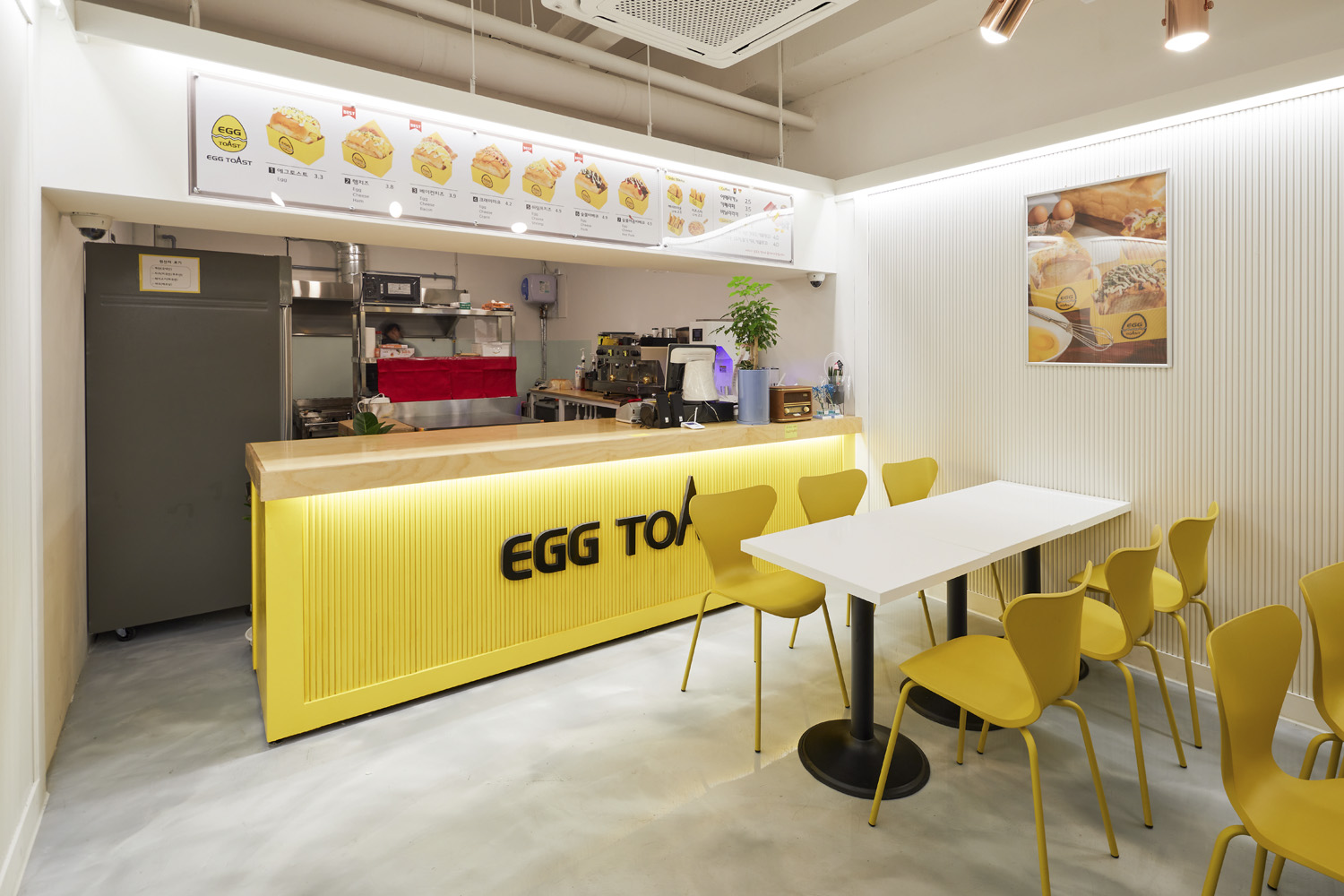 蓝色调公寓 | 打造宁静舒适的室内空间-8