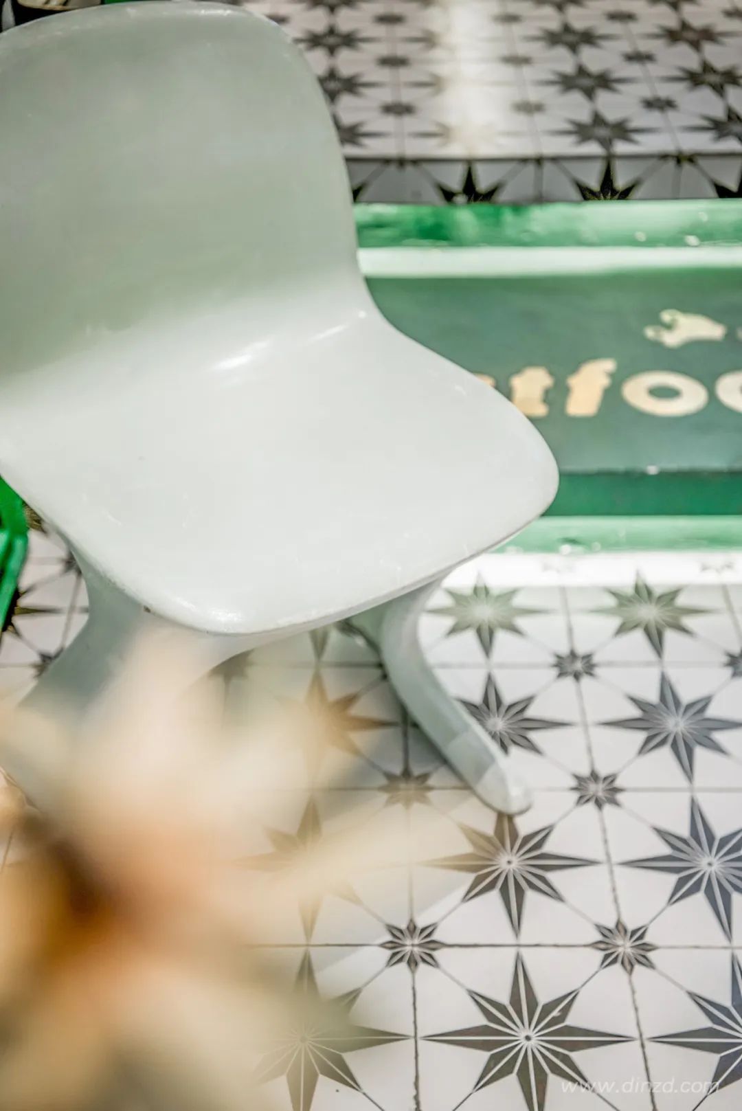 广州东山口“急急脚”咖啡店，复古与现代的完美融合-28