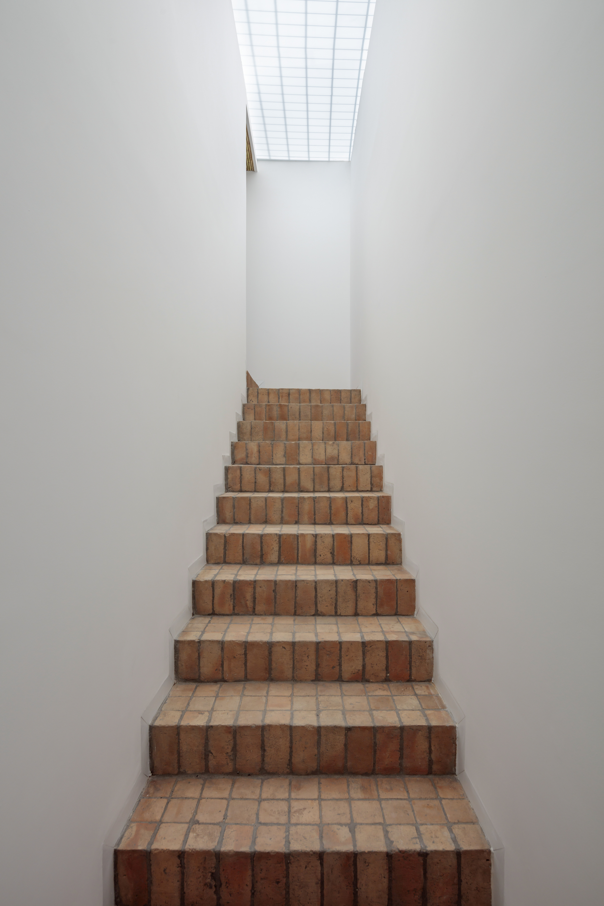 市区餐馆丨厄瓜多尔丨IVÁN QUIZHPE ARQUITECTOS-17