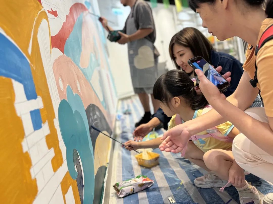 18个小时绘制，美院“青竹计划”学生墙绘亮相香港中环-28