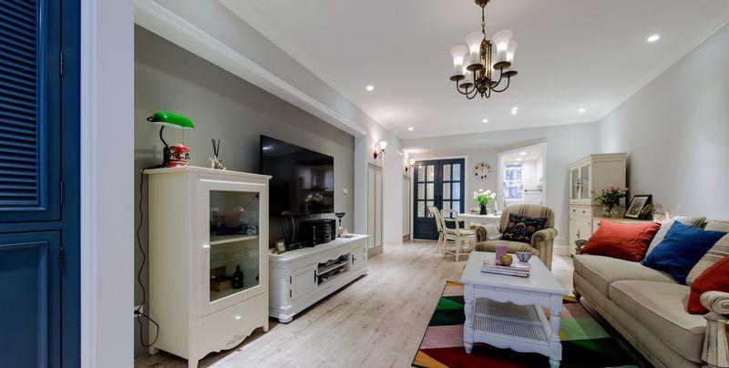 美式乡村风公寓 旧家具新搭时尚翻倍-16