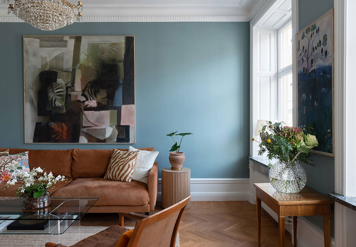 斯德哥尔摩 102 平米优雅公寓 | 海洋风蓝调与温暖焦糖色的完美结合-1