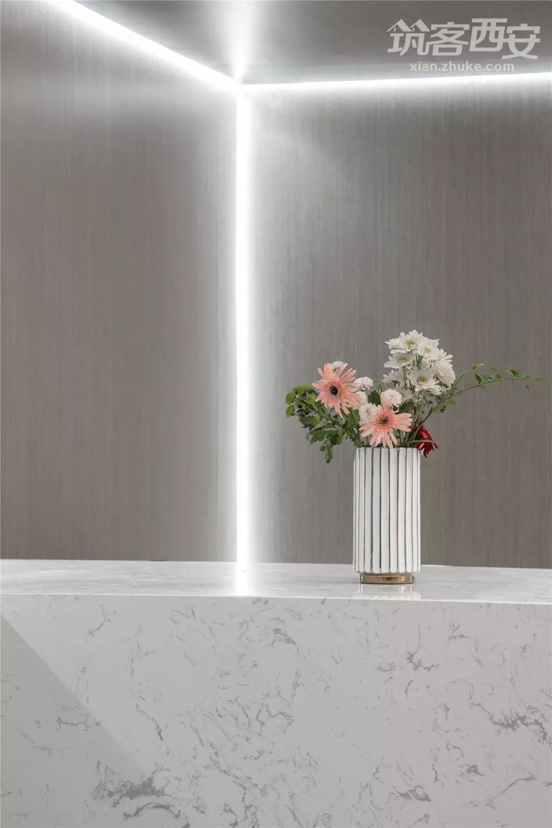 西安 T11 商圈的时尚美发空间 | 打破层高限制,展现极致设计魅力-33