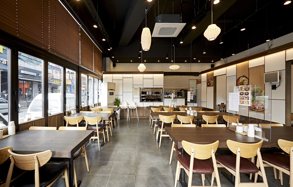 现代简约韩餐馆，温馨氛围中的美食盛宴-2