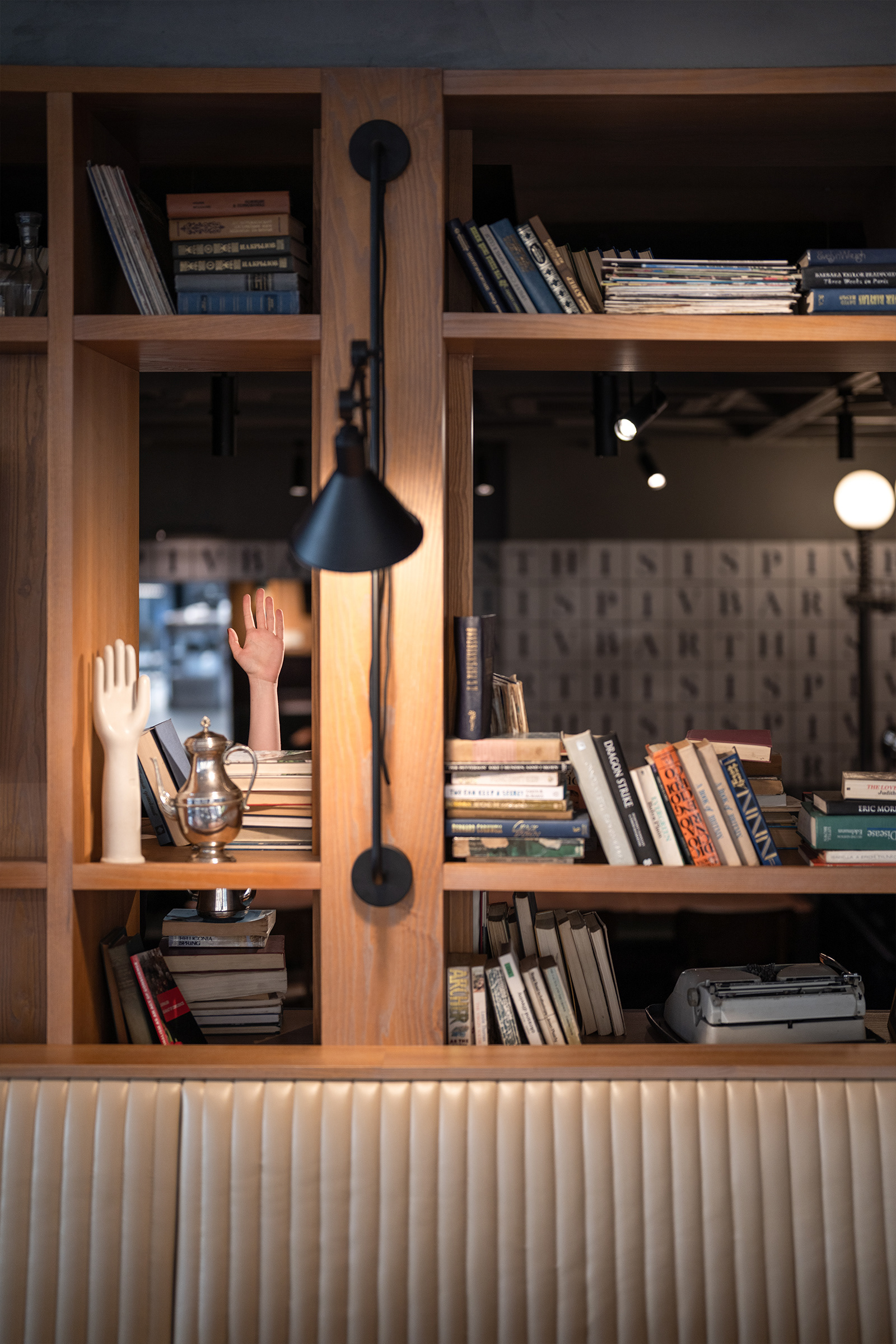 PYVBAR PECHERSK 餐厅设计丨乌克兰基辅丨balbek bureau-102