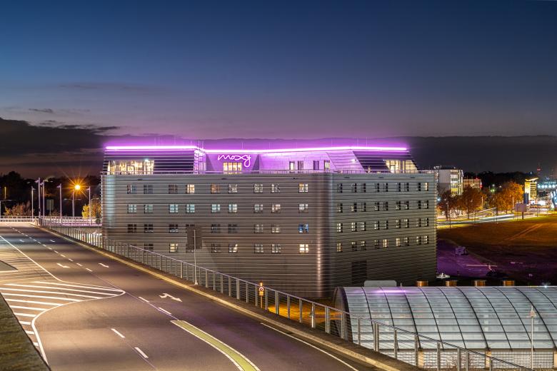 莫伊酒店科隆机场丨德国科隆丨JSWD Architekten-20