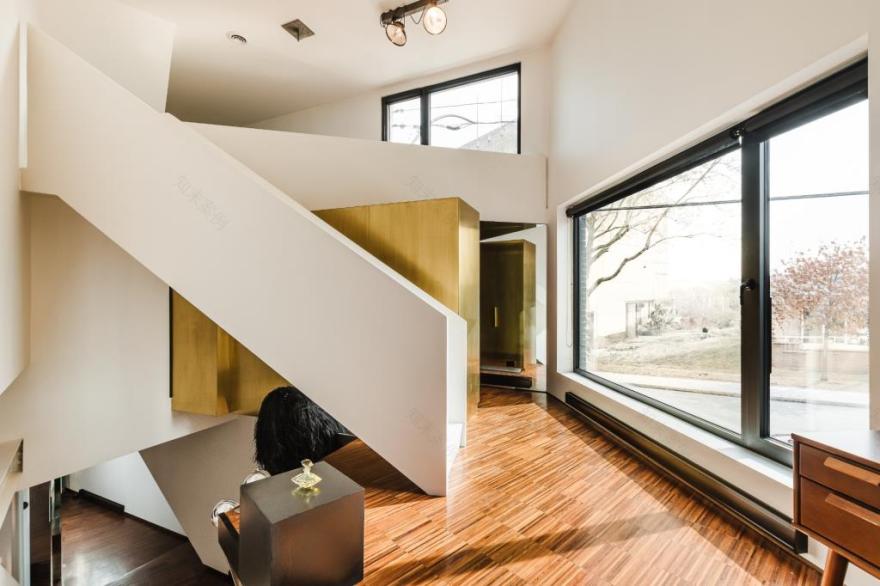 蒙特利尔旧工业建筑改造独特风格住宅丨加拿大蒙特利尔丨Joli Joli Design,Jacques Bilodeau等-32