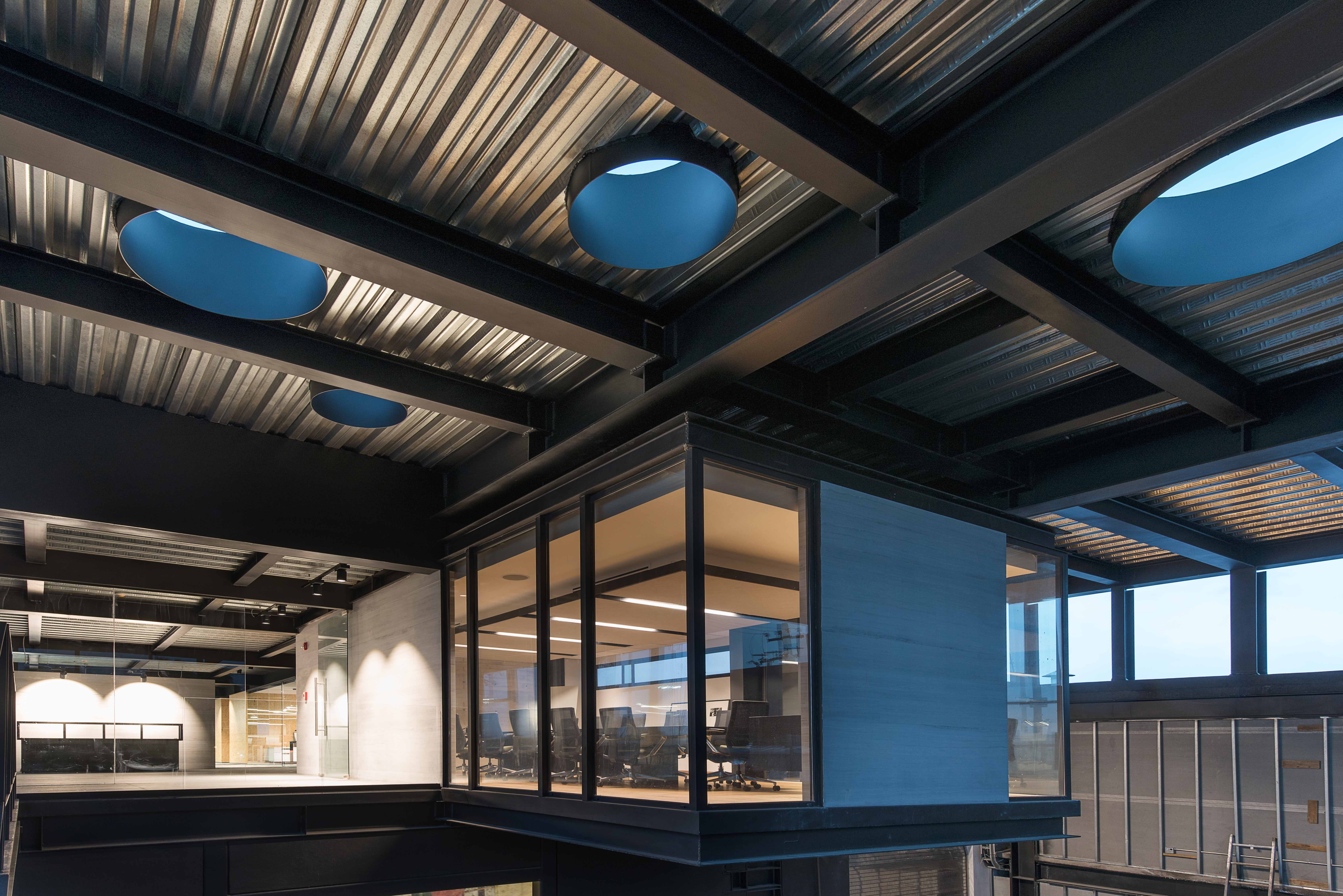 更新中的工厂-13