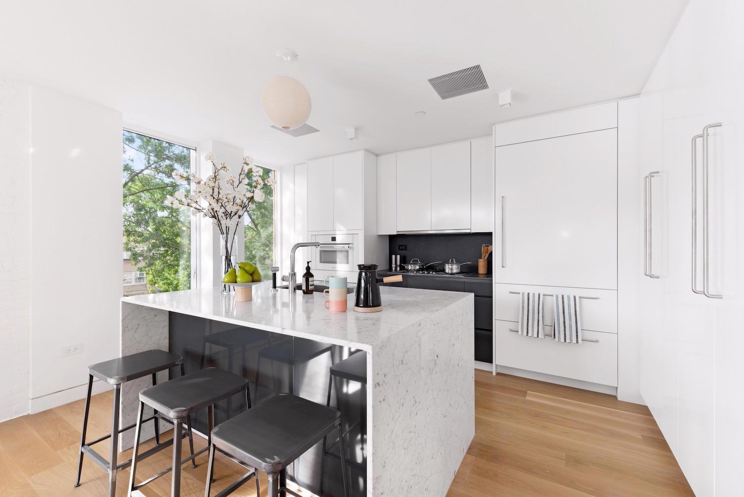 Warm contemporary apartment living in Park Slope, Brooklyn designed by Ash NYC   CAANdesign  Architecture and home design blog-6