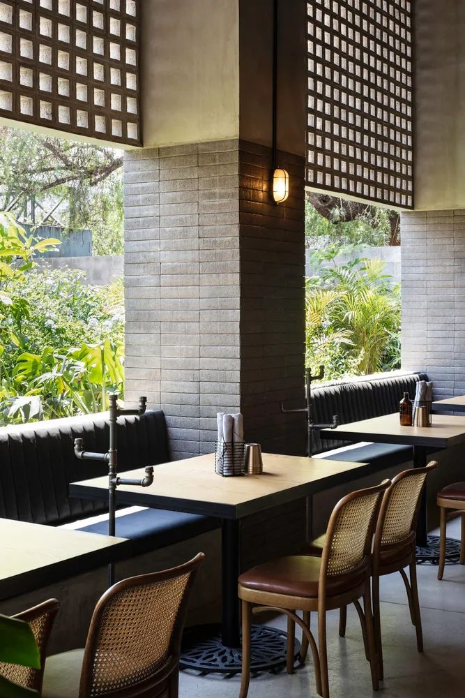 餐饮空间再利用 | 旧仓库变身高颜值餐厅-31