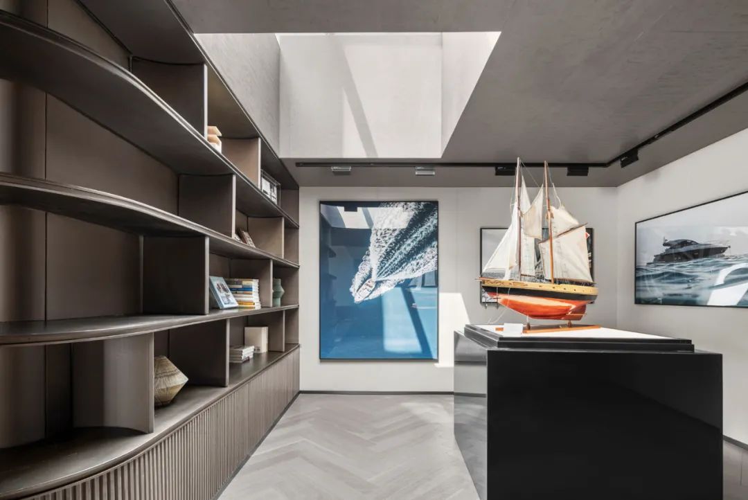 上叠·映湖 · 下叠·见山丨LSD-45