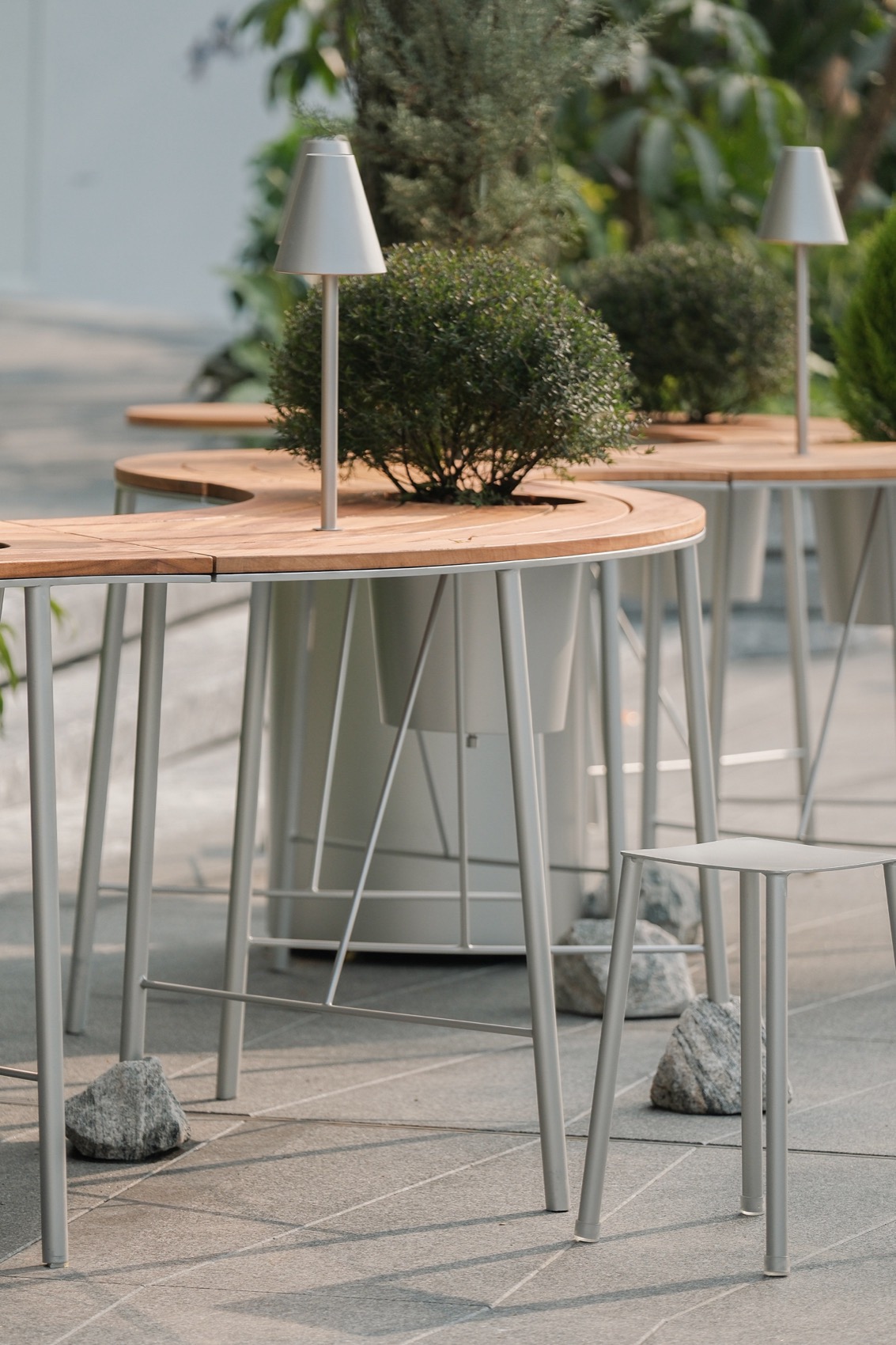 河流与卵石:桌桌计划2·0公共家具及摊位设计丨中国成都丨行波工作室（公共家具与市集摊位）等多家-29