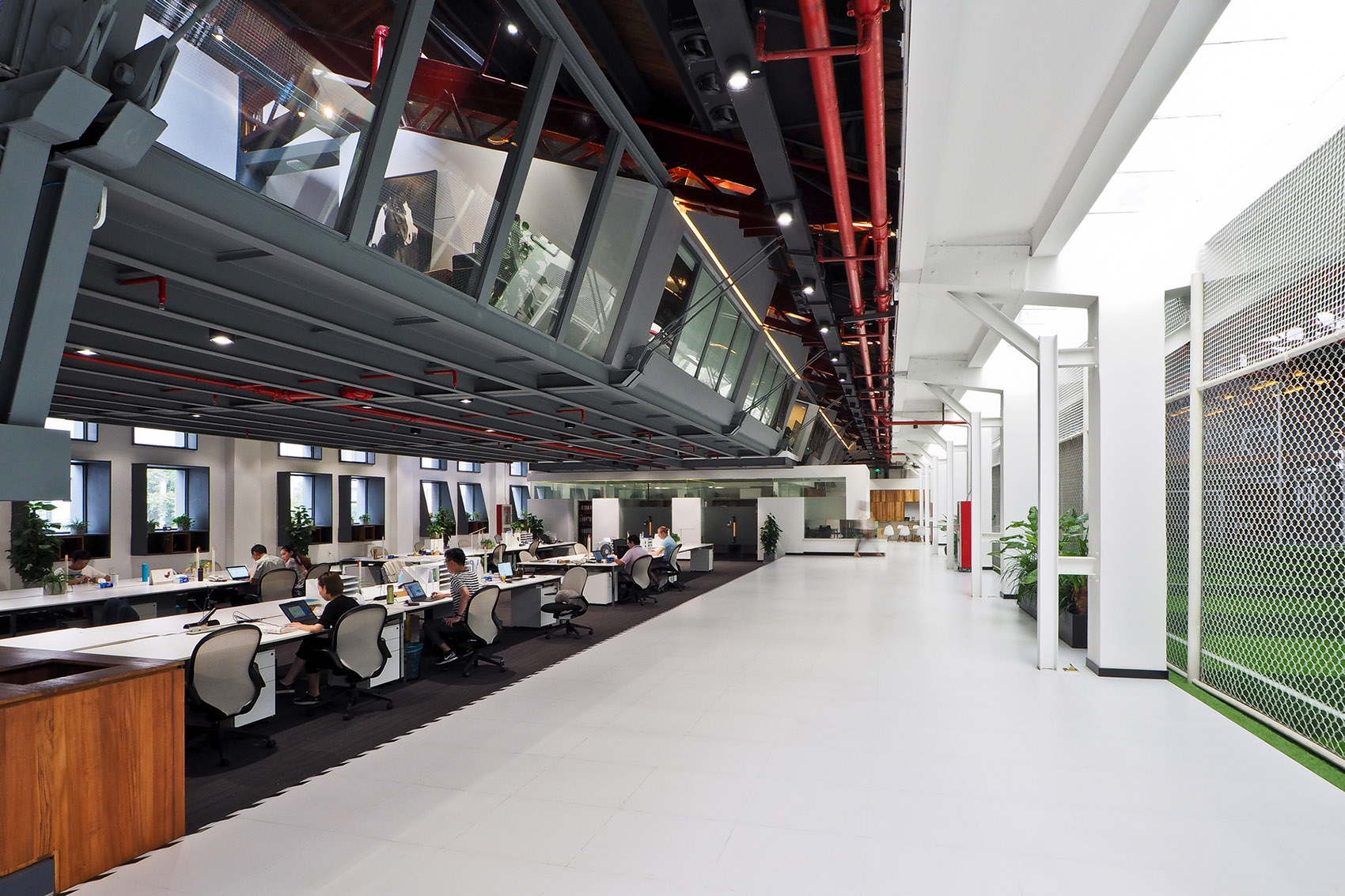 一艘悬浮的“战舰” & 幸福码头8号楼空间改造项目,上海 / 杜兹设计-19