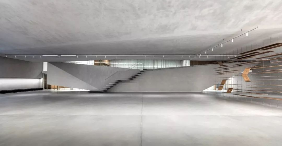 Baranowitz & Goldberg 新作 | 艺术与设计的诗意交融-37