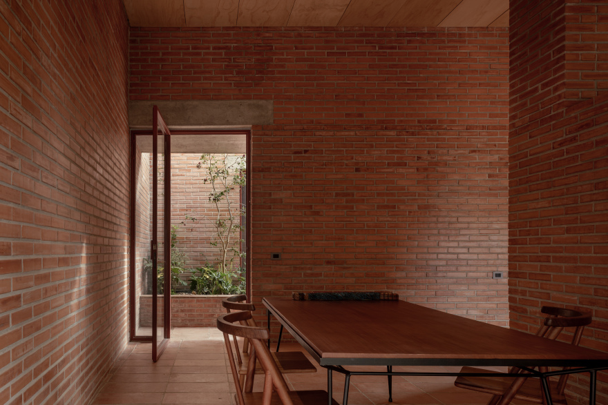 皮鲁莱斯之家丨墨西哥丨Escobedo Soliz(Pavel Escobedo等)-7