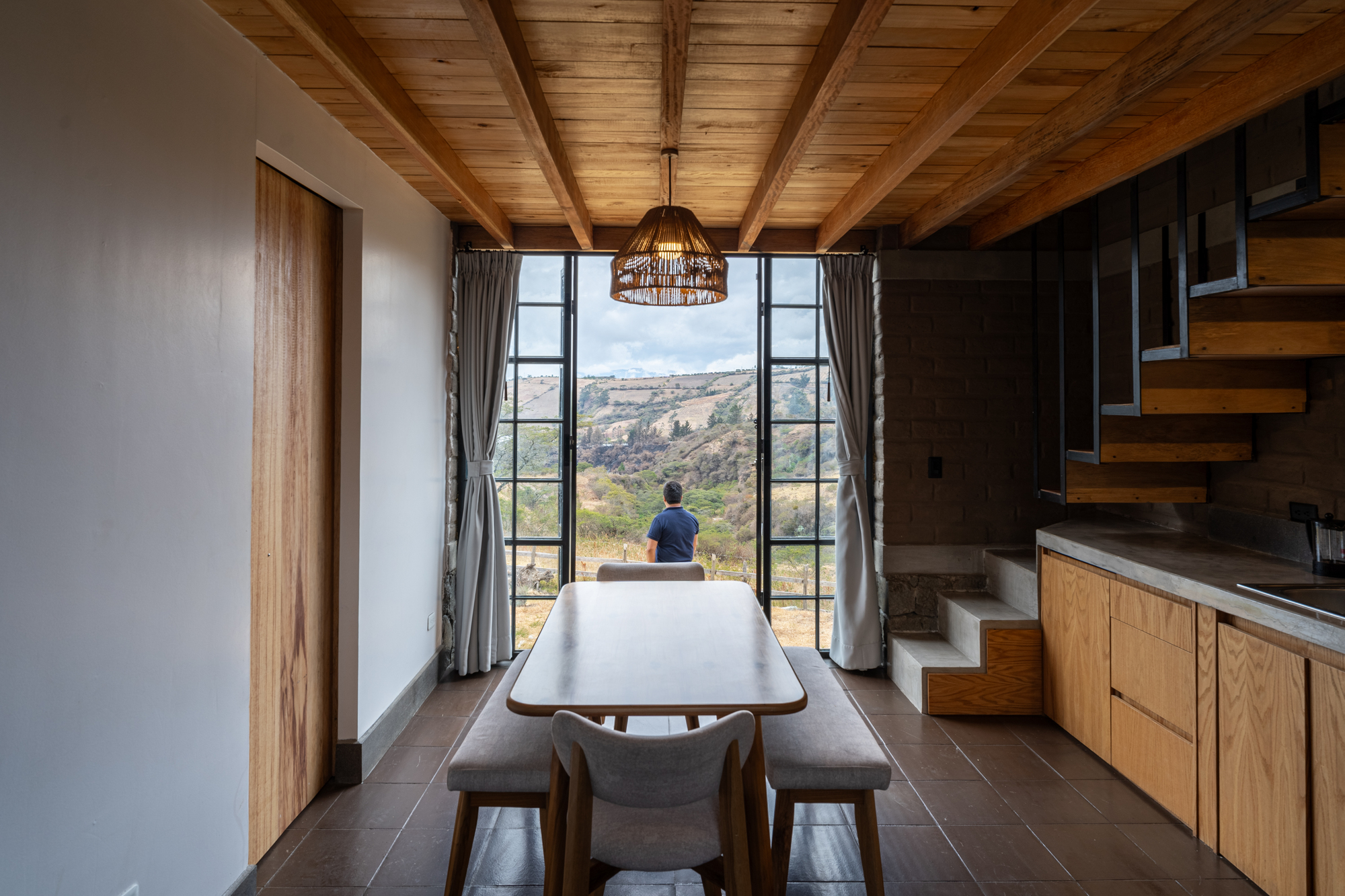 丨厄瓜多尔丨C,ELC-54