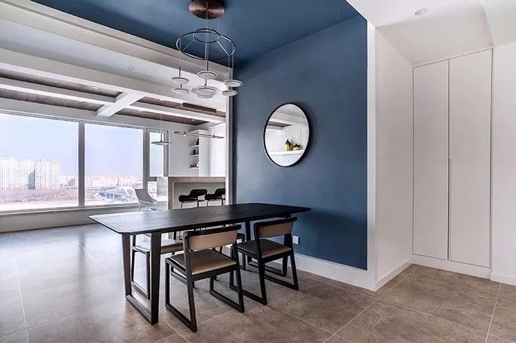 190㎡现代简约大宅，暖灰色地砖打造舒适空间-20