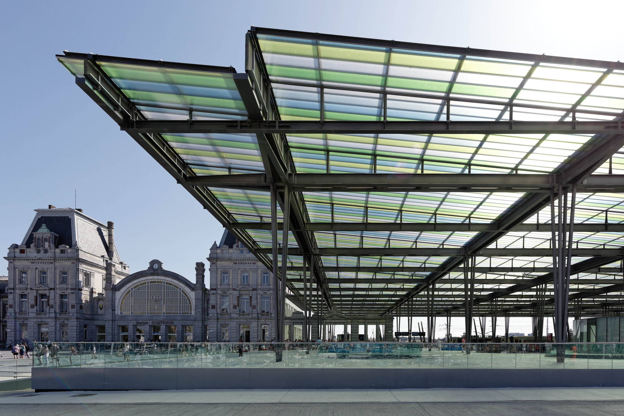 比利时奥斯坦德火车站翻新，海滨交通枢纽焕新颜-3