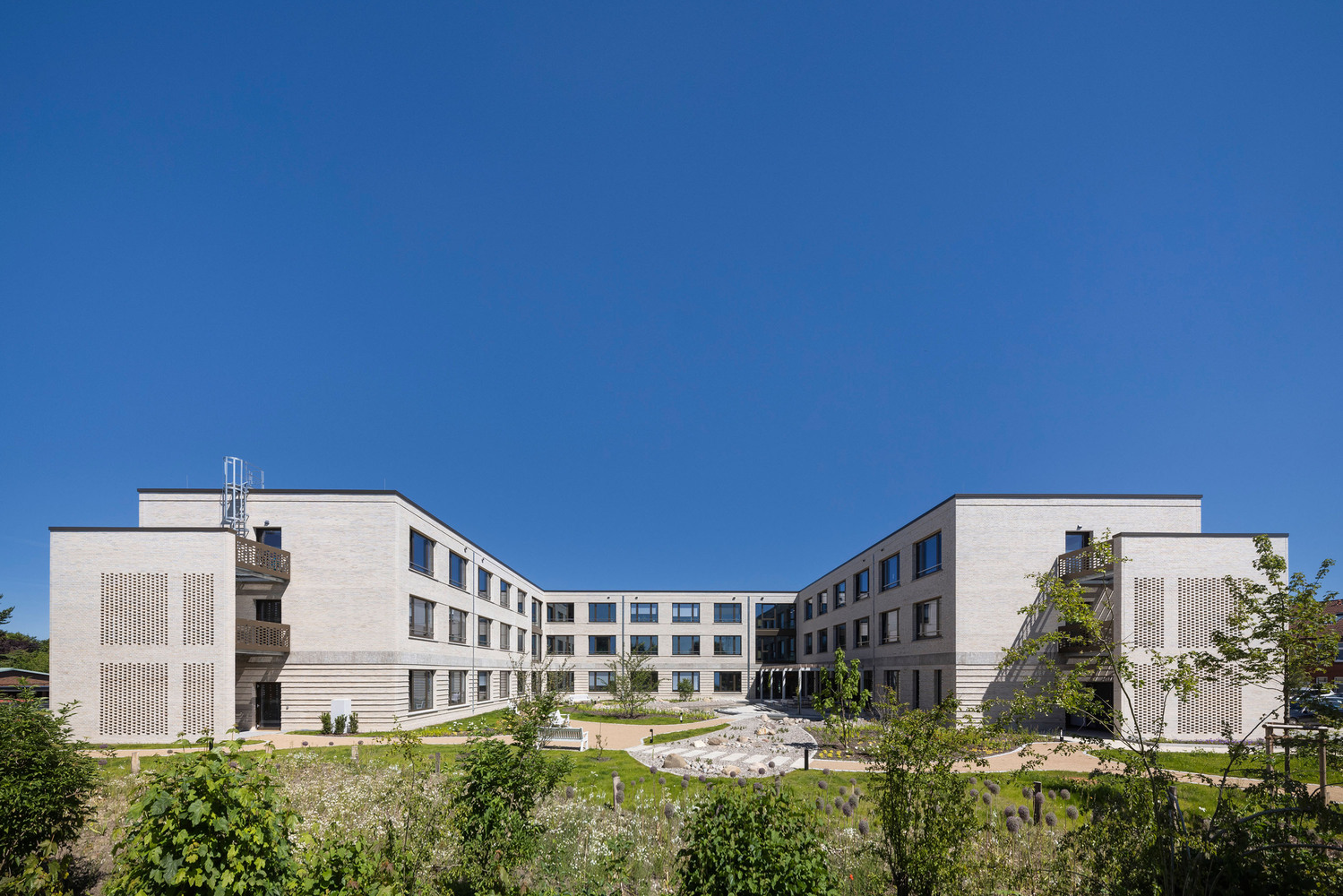 德国 Bad Segeberg 行政办公楼丨Tchoban Voss Architekten-22