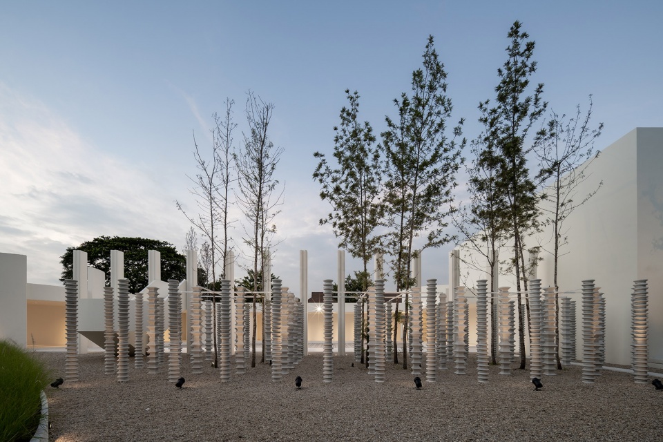 Found 婚礼场地设计丨泰国曼谷丨PHTAA living design-82