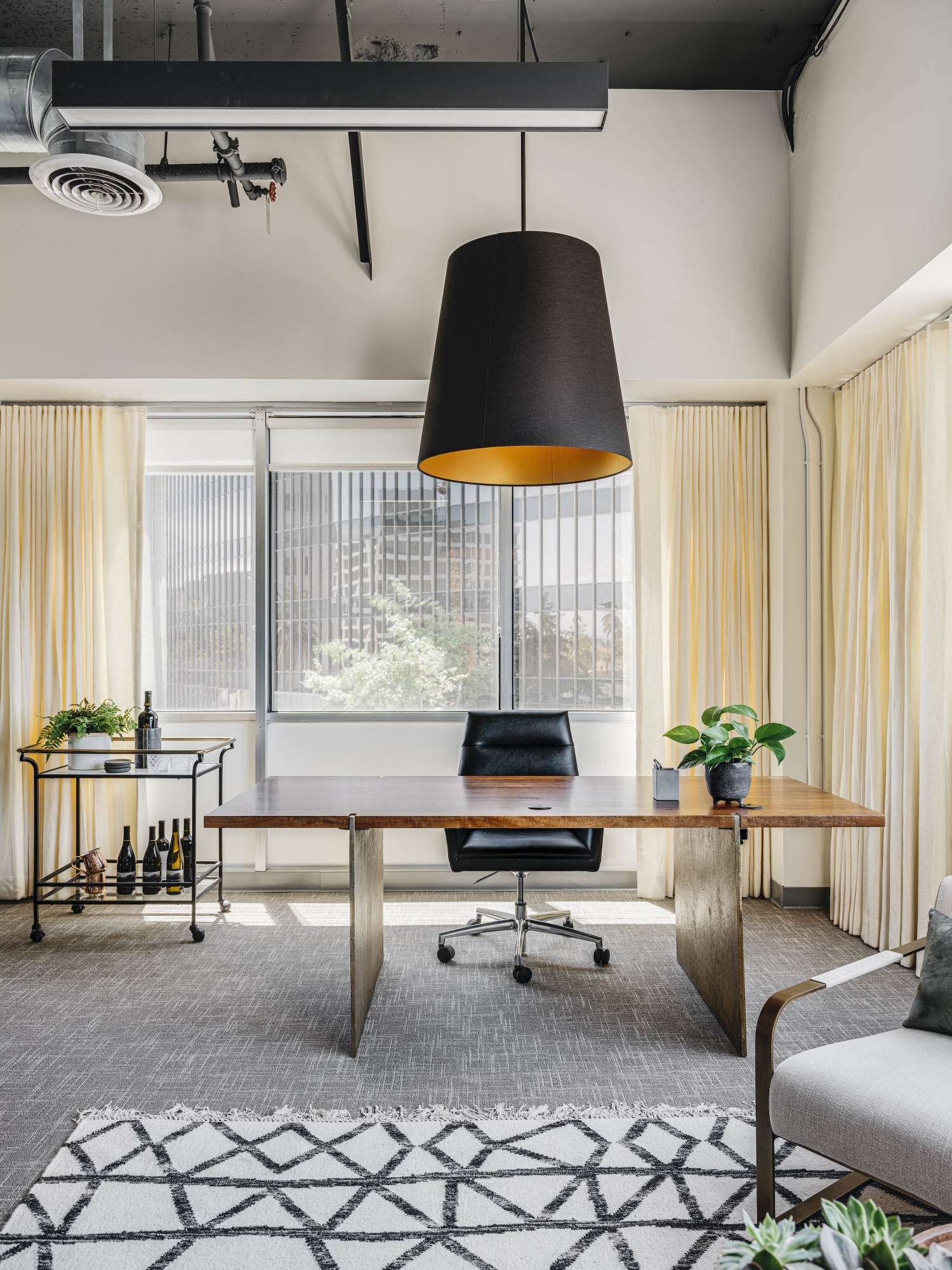 比佛利山人寿金融集团办事处设计-12