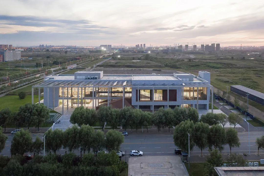 沈阳白沙岛金融小镇社区中心丨中国沈阳丨URBANUS都市实践-0