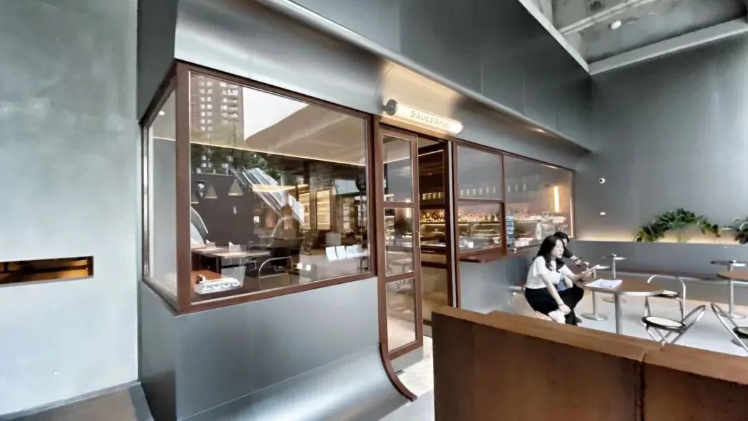 地下商业空间的创新设计与招商策略-61