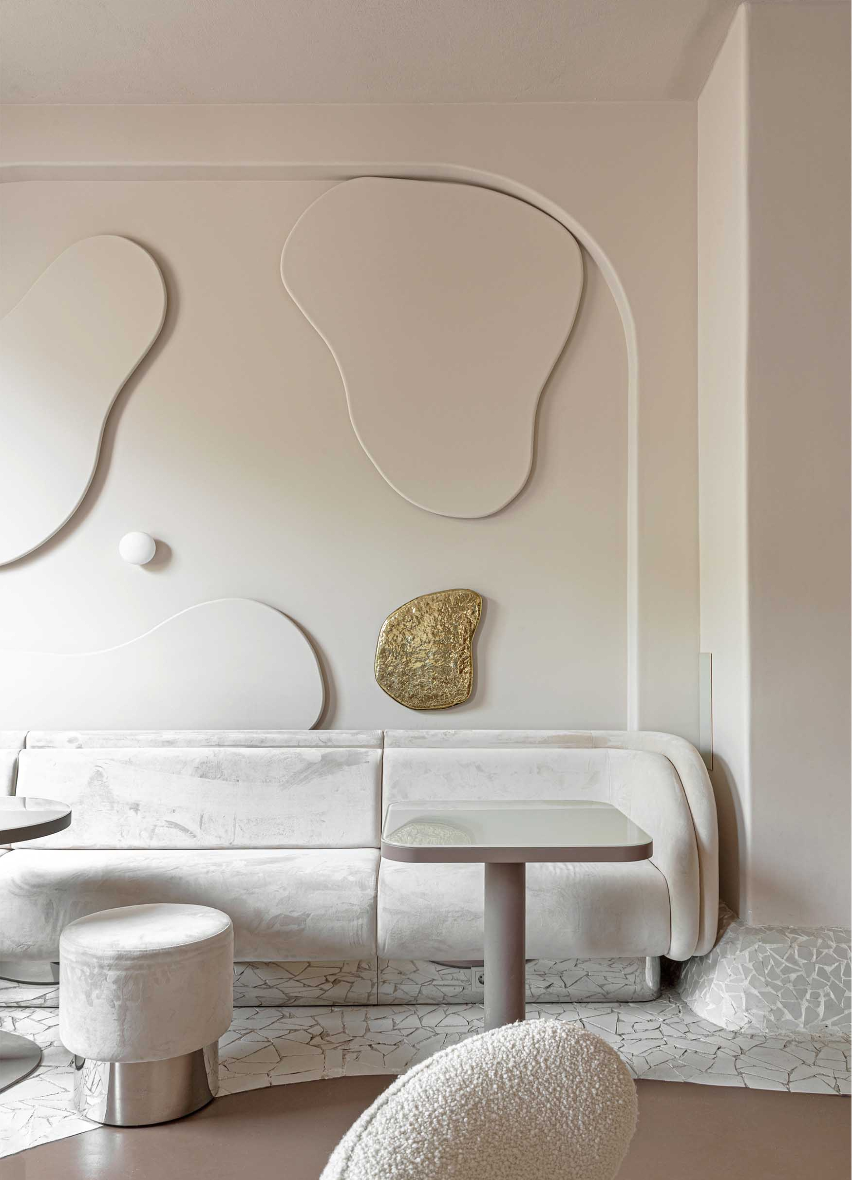 明斯克的糖果慕斯面包店丨白俄罗斯明斯克丨studio Soffit Interiors-8