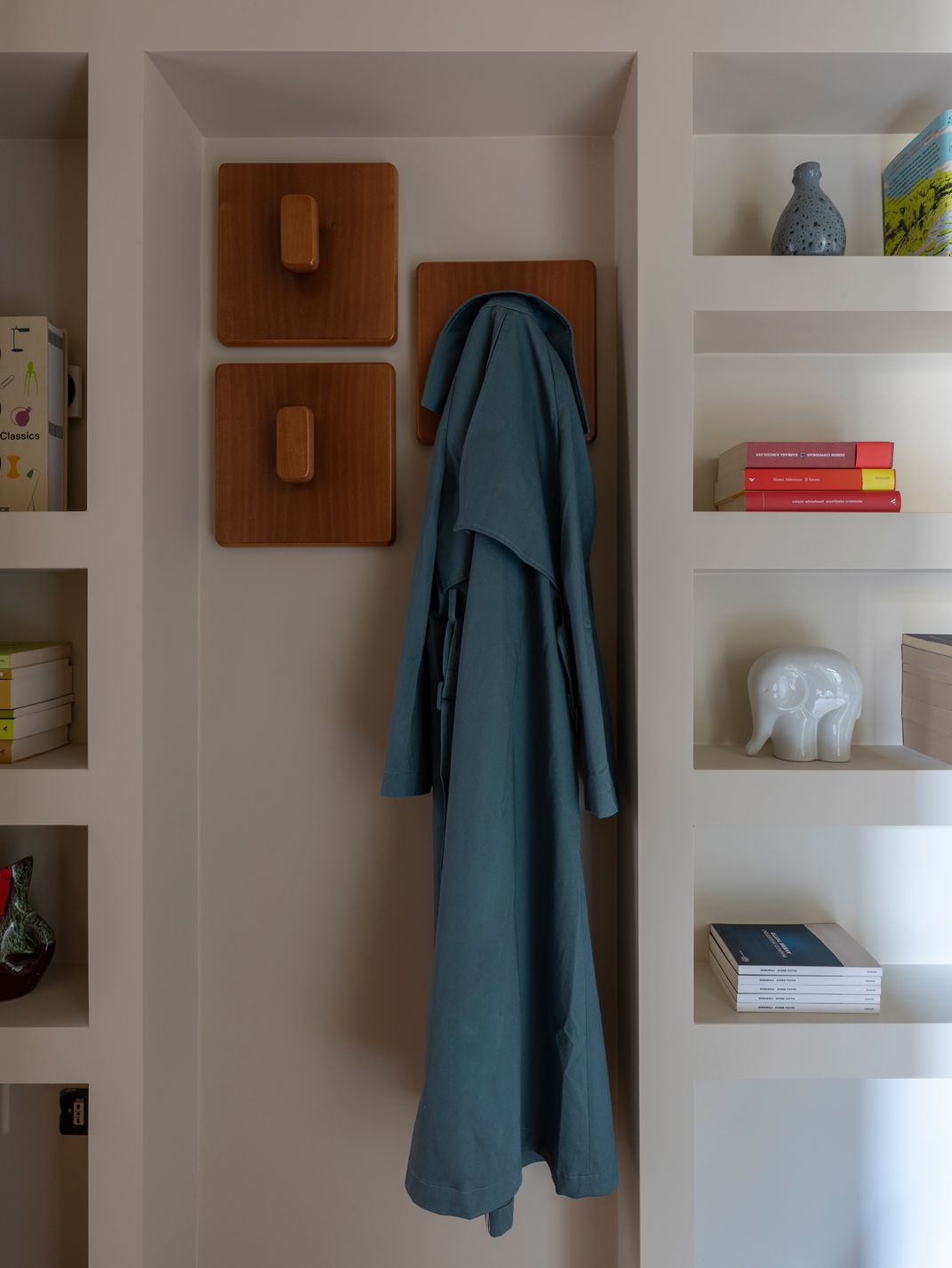 网飞热剧男作家，家里拥有柔性一面-17