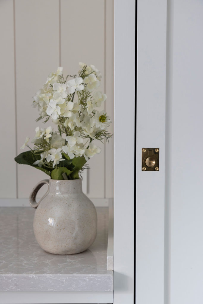 传统度假屋  住宿加早餐工作室

注：B & B常见为Bed and Breakfast的缩写，意为住宿加早餐  -44