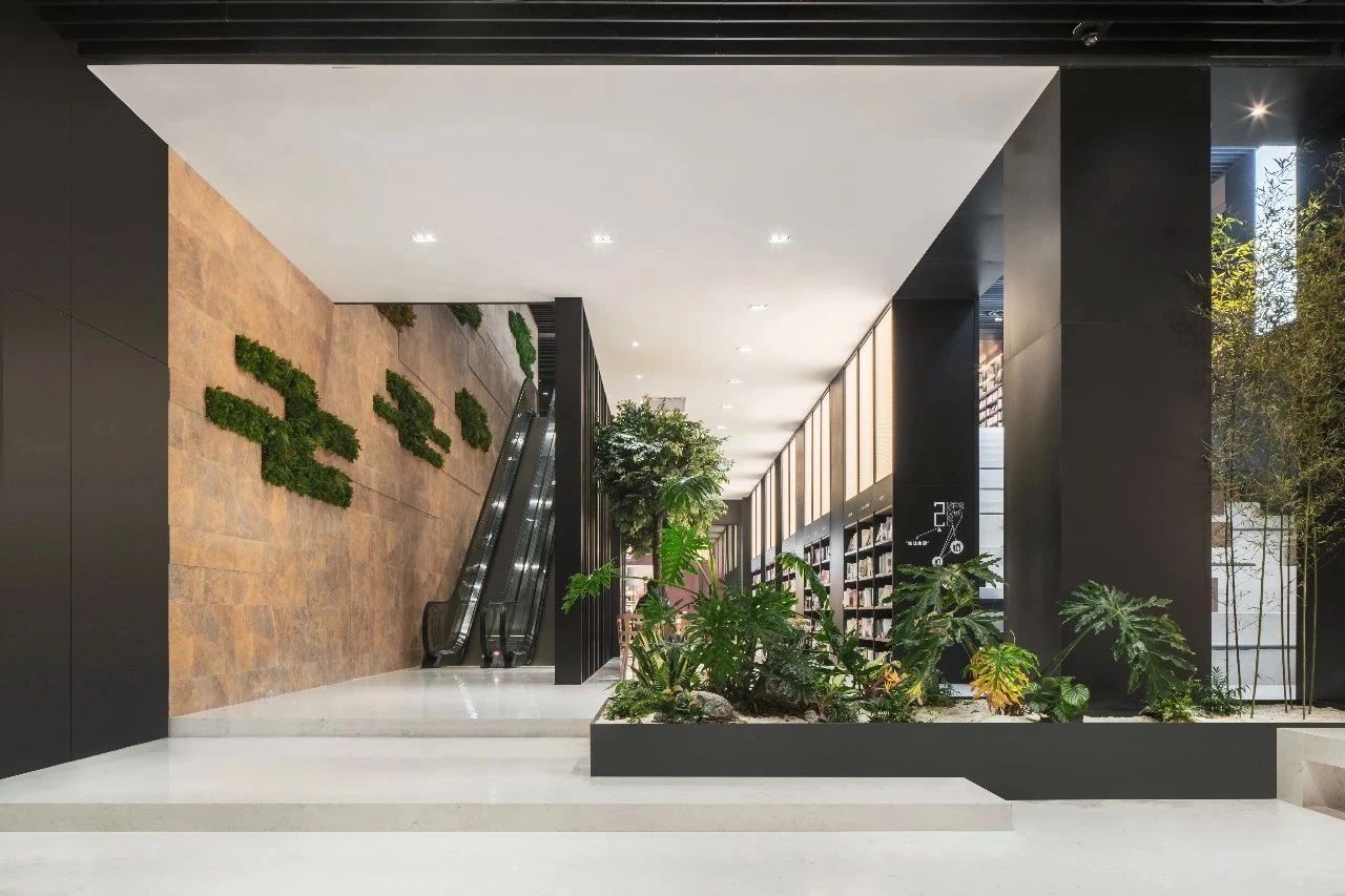 成都九方書店-32