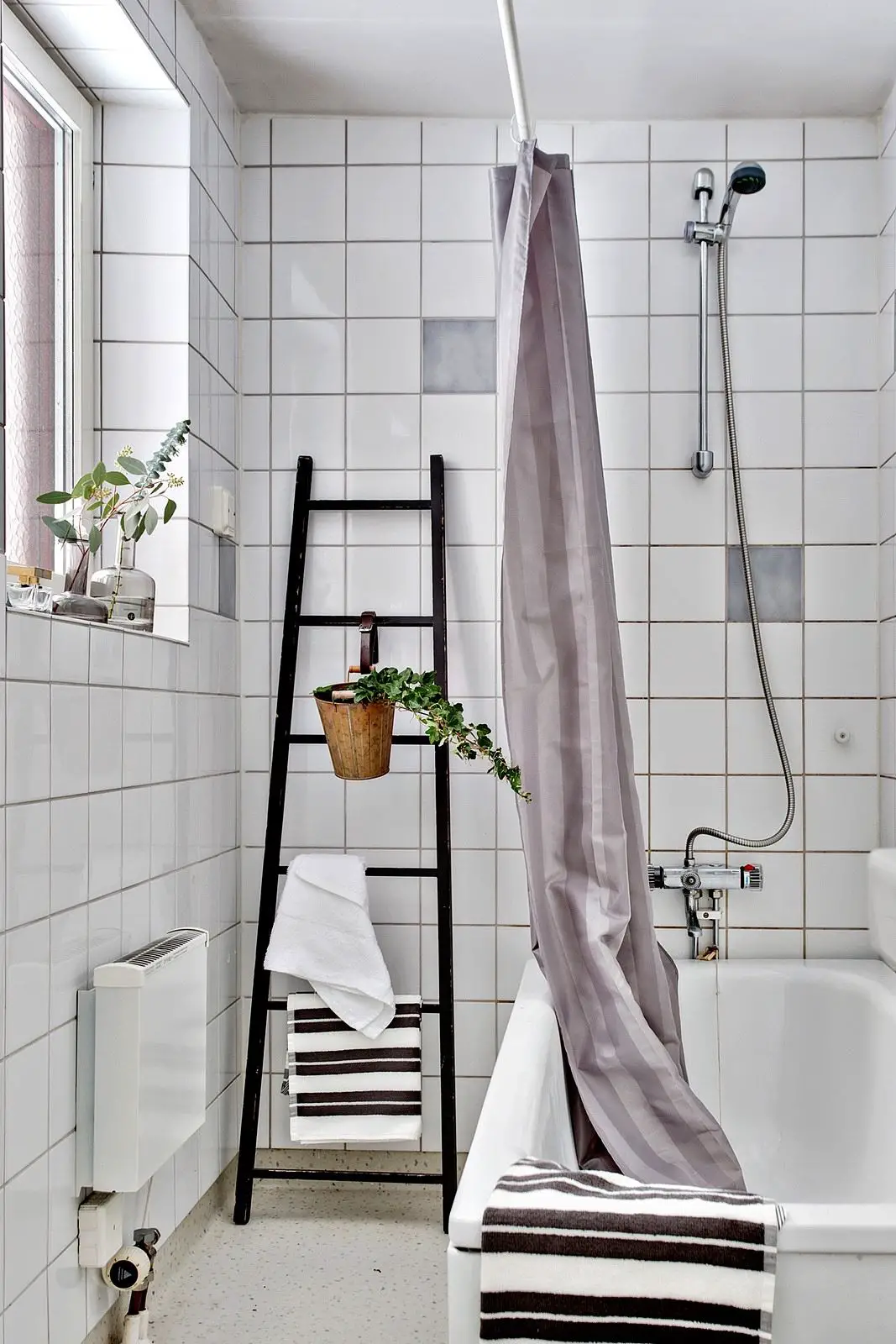 蜗牛式楼梯设计的 69 平米复式公寓-18