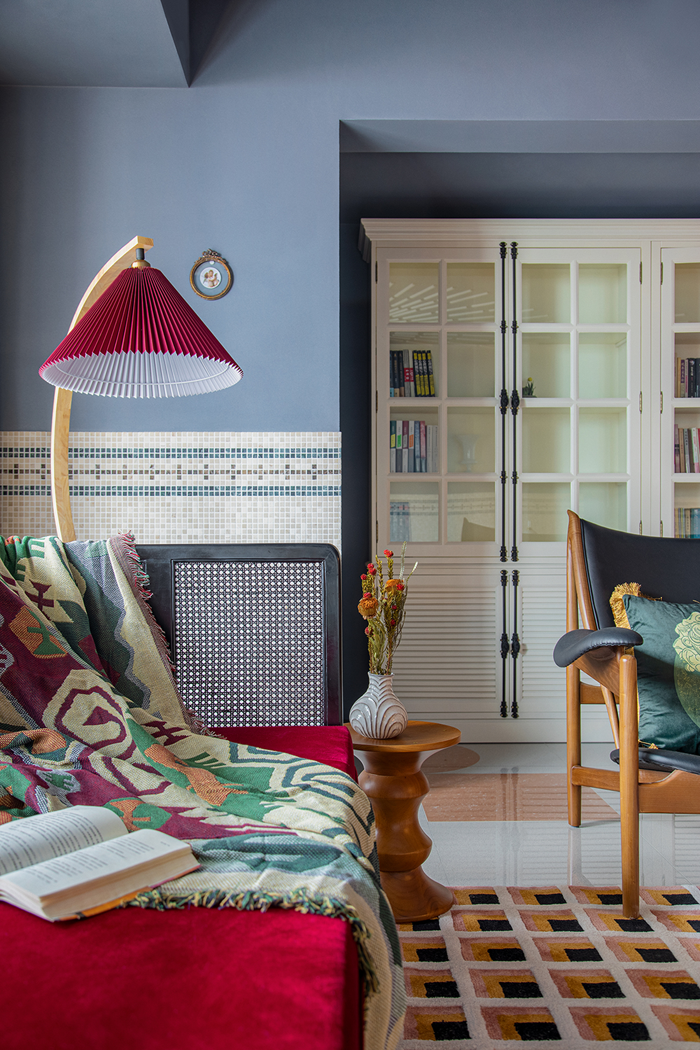 南洋复古风,151㎡家居空间的诗意探索-8